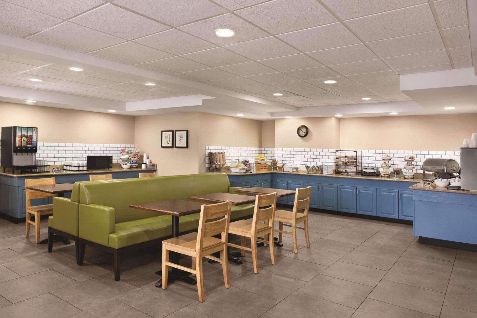 Country Inn & Suites By Radisson, Wytheville, Va Экстерьер фото